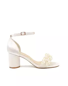 GLORIOUS - IVORY PEARL VELVET BRIDAL SHOES