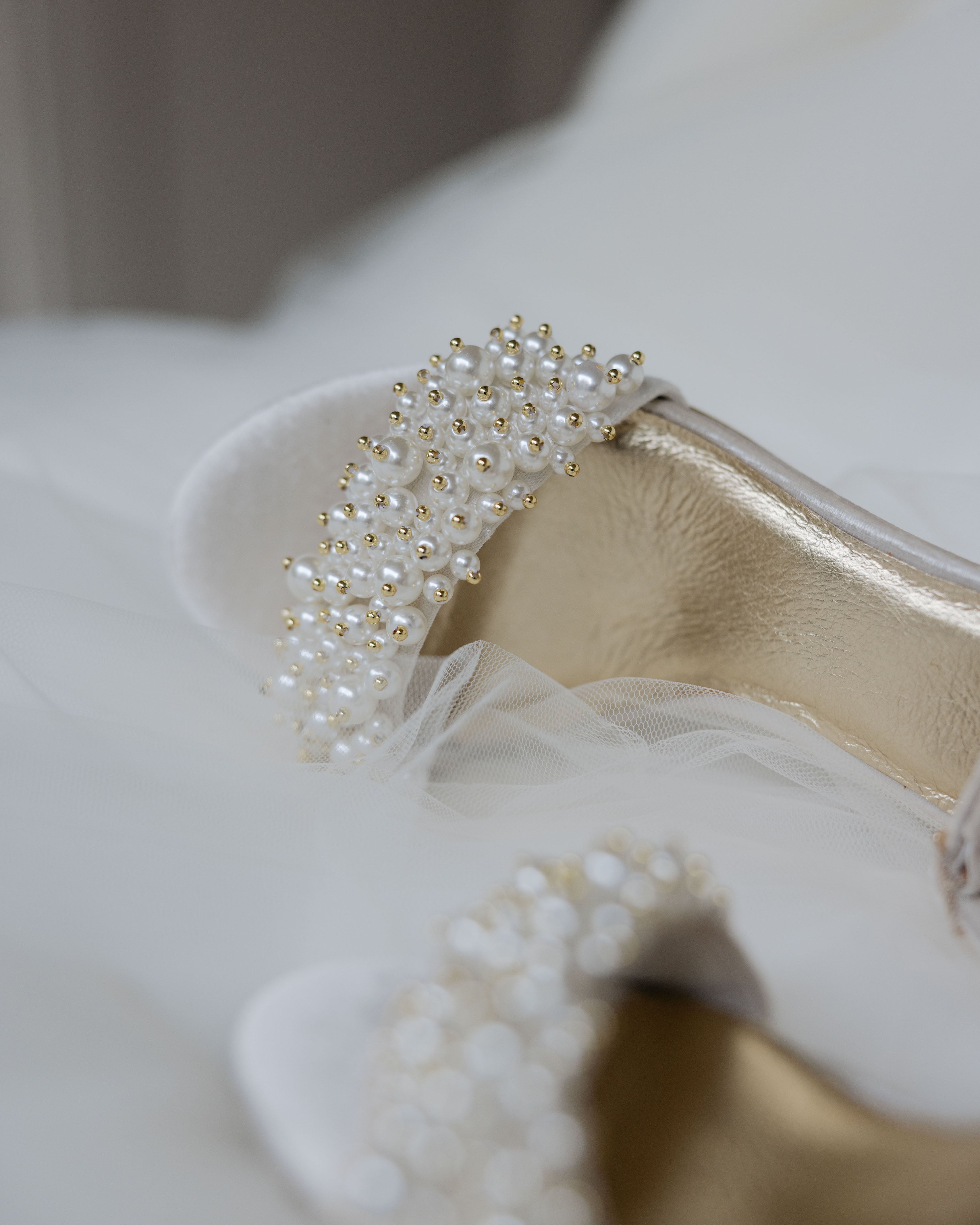 GLORIOUS - IVORY PEARL VELVET BRIDAL SHOES