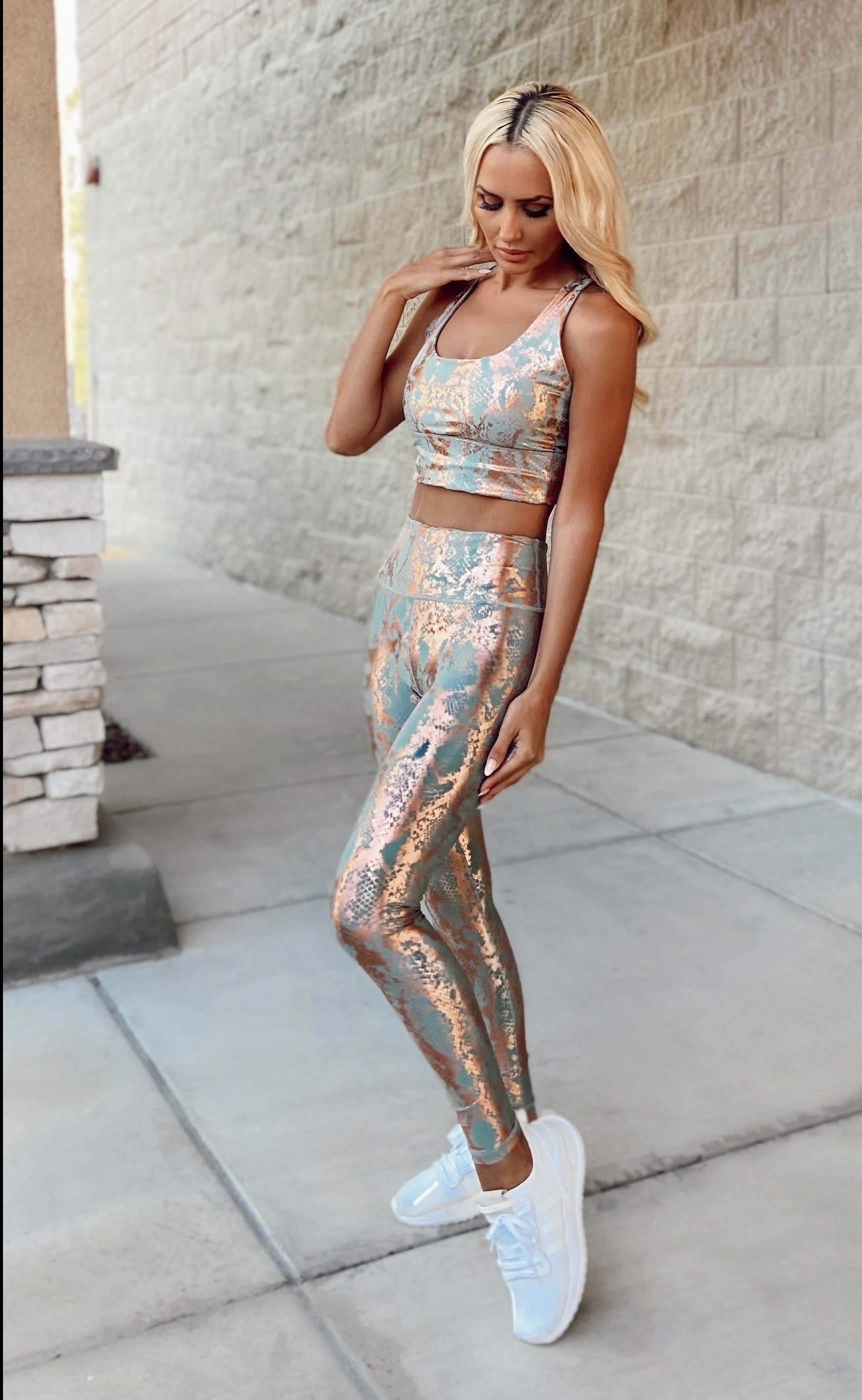 Laila Snakeskin Fitness Leggings - Sage