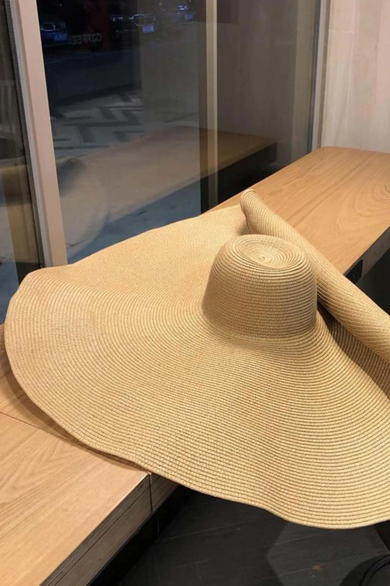 Large Brim Foldable Straw Hat