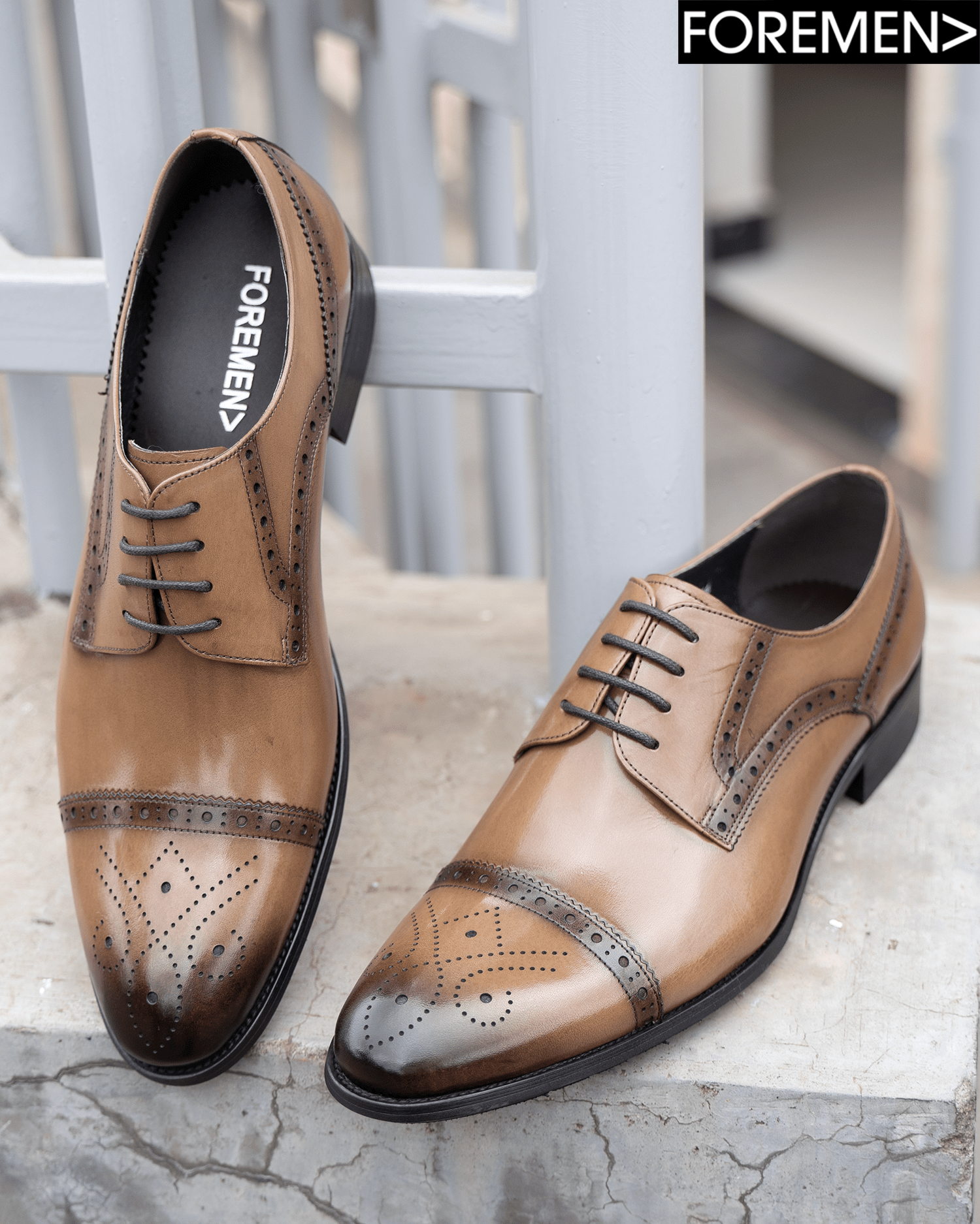 YURINA | Brown brogue Derby